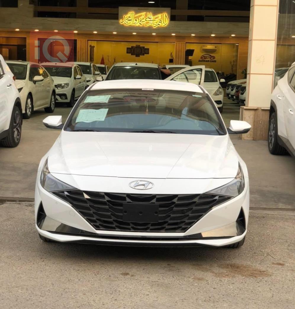 هیوندای ئەلەنترا